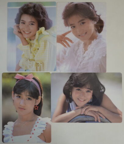 岡田有希子下敷き