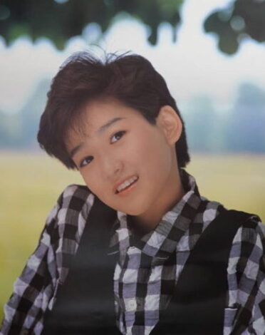 岡田有希子カレンダー1986