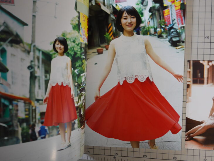 浜辺美波写真集ボヤージュ
